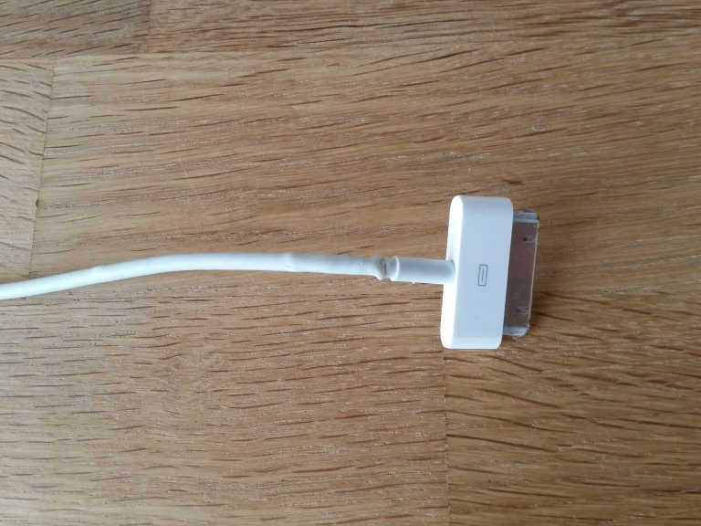 Kabelbruch Wie Sie ein Stromkabel reparieren (ANLEITUNG)