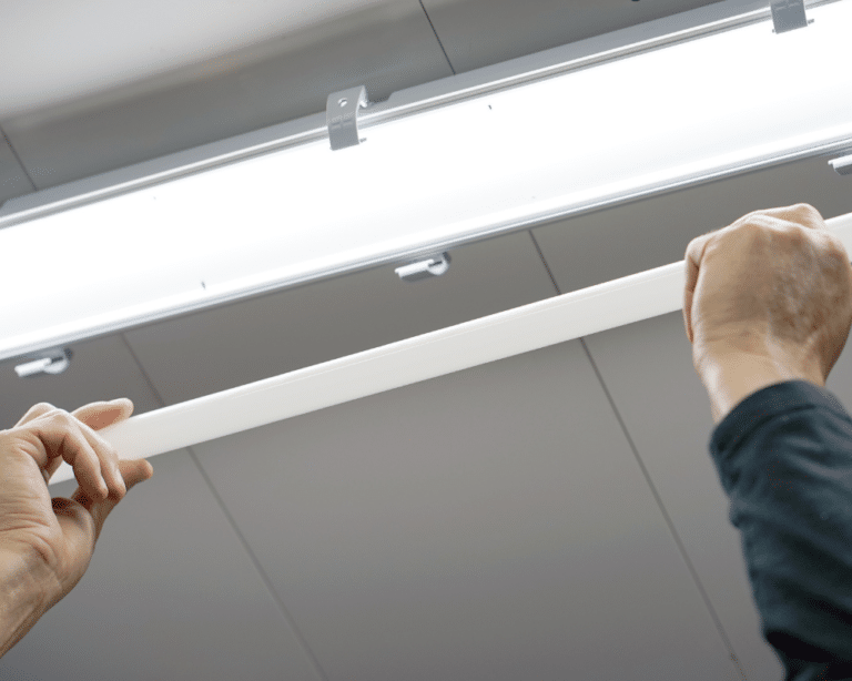 Leuchtstoffröhre durch LED ersetzen⚡TIPPS 🔎